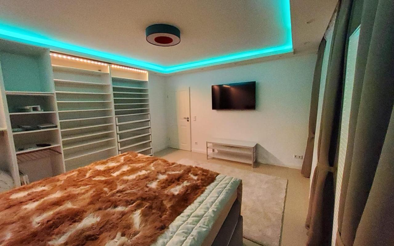 3 Zimmer Wohnung - Keine Party Wohnung ! 6 Personen デュッセルドルフ エクステリア 写真